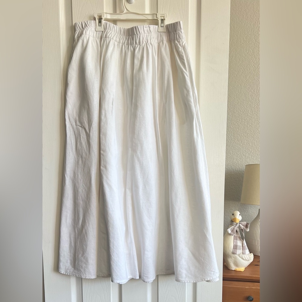 Target *a new day* White Linen Blend Skirt L